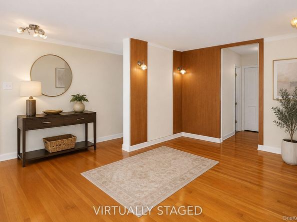 64-41 Saunders Street 604, Forest Hills NY 11374