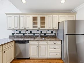 19 The Circle 19, Glen Head NY 11545
