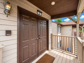 19 The Circle 19, Glen Head NY 11545