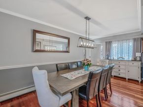 2 Sutton Place, Massapequa NY 11758