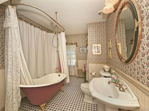 277 Vernon Valley Road, Northport NY 11768