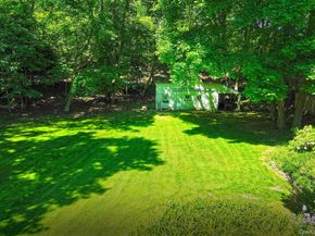 277 Vernon Valley Road, Northport NY 11768