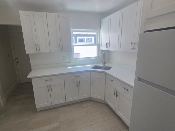 724 E Park Avenue, Long Beach NY 11561