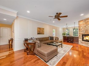 246 Roosevelt Way 11103, Westbury NY 11590