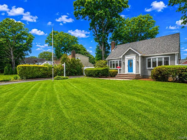 1905 Park Avenue, East Meadow NY 11554