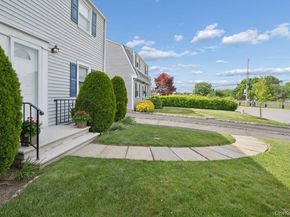 21 Hayes Drive, Eastchester NY 10709