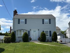 21 Hayes Drive, Eastchester NY 10709