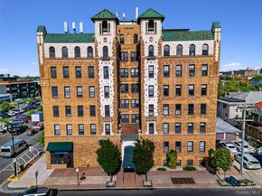 310 Riverside Boulevard 5F, Long Beach NY 11561