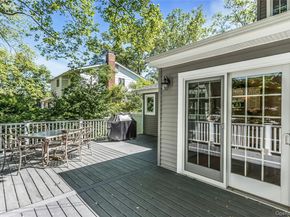 20 Lancia Drive, East Norwich NY 11732