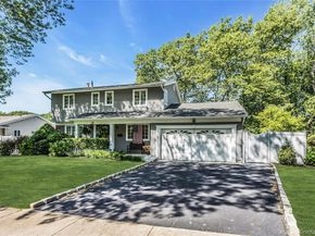 20 Lancia Drive, East Norwich NY 11732