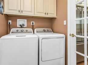 20 Lancia Drive, East Norwich NY 11732