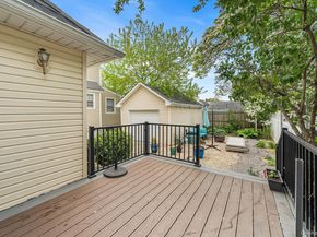123 East Avenue, Valley Stream NY 11580