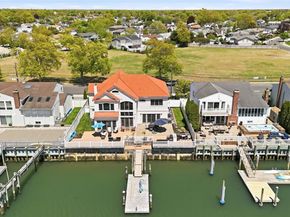 2890 Clubhouse Road, Merrick NY 11566