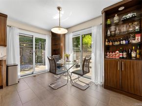 246 Hamlet Drive, Jericho NY 11753