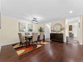 246 Hamlet Drive, Jericho NY 11753