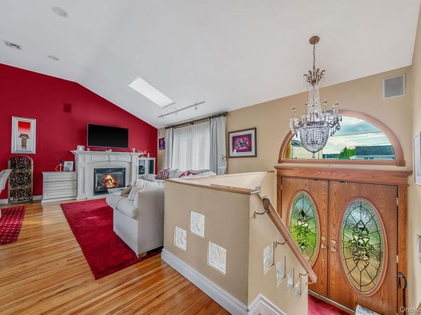 3075 Hewlett Avenue, Merrick NY 11566