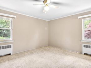 354 Terrace Avenue, Garden City NY 11530