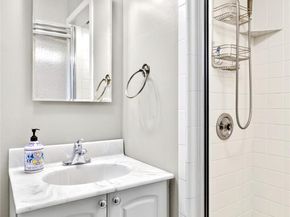 354 Terrace Avenue, Garden City NY 11530