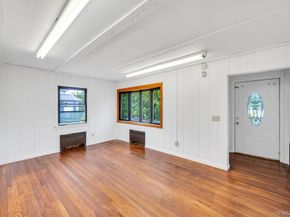 110 Penataquit Avenue, Bay Shore NY 11706