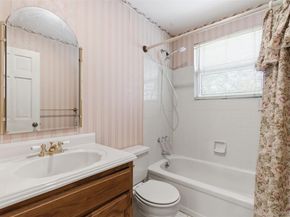 2 Barrett Court, Nesconset NY 11767