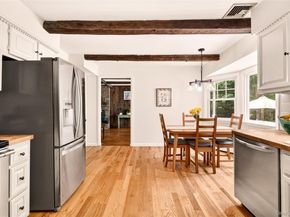 16 Soundview Loop, South Salem NY 10590