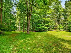 16 Soundview Loop, South Salem NY 10590