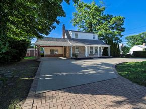 3499 Woodward Avenue, Wantagh NY 11793