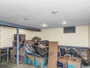 735 Muncey Road, West Islip NY 11795