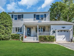 735 Muncey Road, West Islip NY 11795