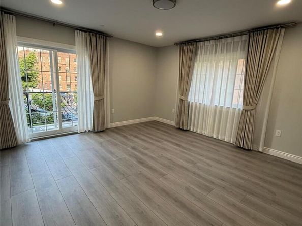 353 E 17th Street, Brooklyn NY 11226