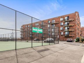 750 W Broadway 3M, Long Beach NY 11561