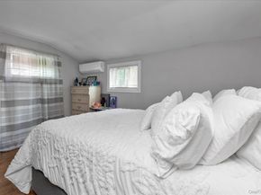 4 Lido Parkway, Lindenhurst NY 11757