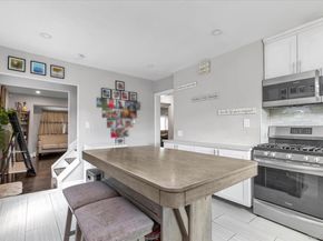 4 Lido Parkway, Lindenhurst NY 11757