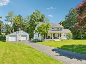 38 Conscience Circle, East Setauket NY 11733