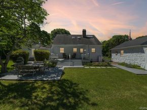 38 Conscience Circle, East Setauket NY 11733
