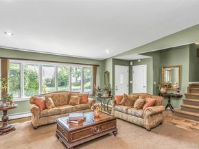 5 Simpson Drive, Old Bethpage NY 11804