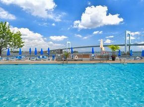 162-21 Powells Cove Boulevard 2R, Beechhurst NY 11357