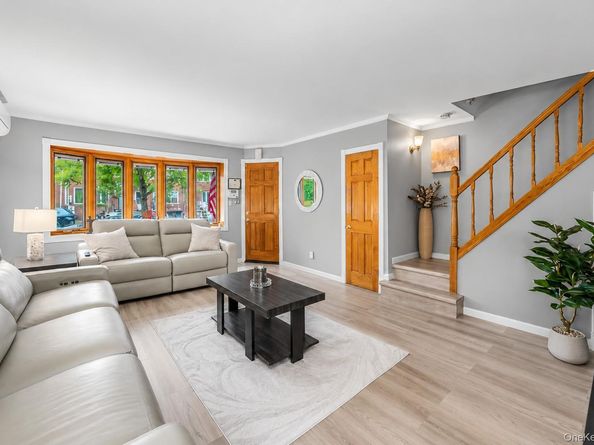 2059 33rd Street, Astoria NY 11105