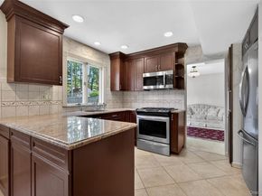 57 Pine Hill Lane, Dix Hills NY 11746