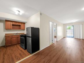 42 Autumn Avenue, Brooklyn NY 11208