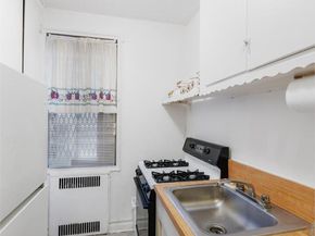 35-16 85th street 3H, Jackson Heights NY 11372