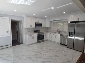 7 Roosevelt Avenue, Greenlawn NY 11740