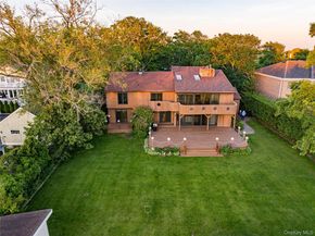 164 W Islip Road, West Islip NY 11795