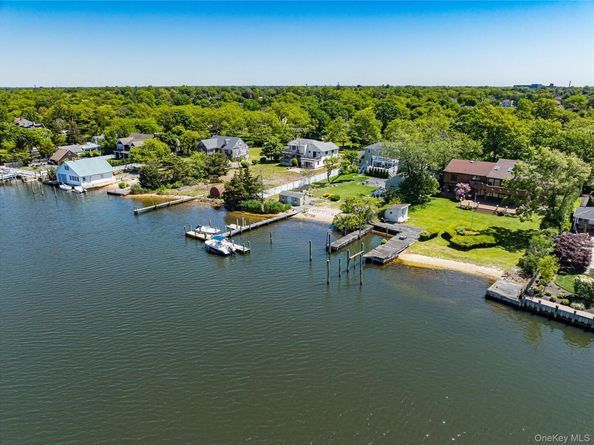 164 W Islip Road, West Islip NY 11795