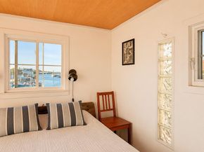 360 Beach 59th A2, Arverne NY 11692