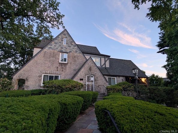 294 Lincoln Avenue, New Rochelle NY 10801