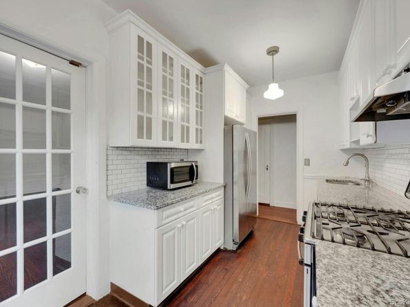 143 Garth Road 1J, Scarsdale NY 10583