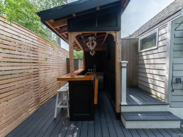 758 Ocean Breeze, Ocean Beach NY 11770
