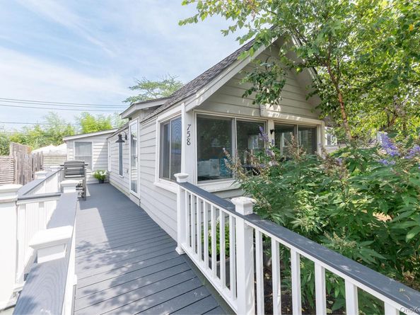 758 Ocean Breeze, Ocean Beach NY 11770