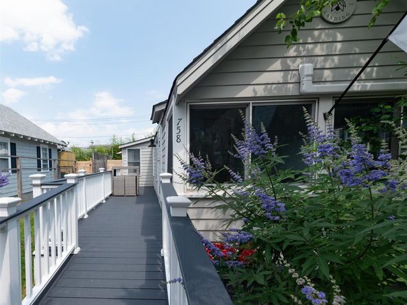 758 Ocean Breeze, Ocean Beach NY 11770